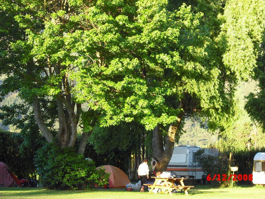 Te Aroha Holiday Park And Motels 外观 照片